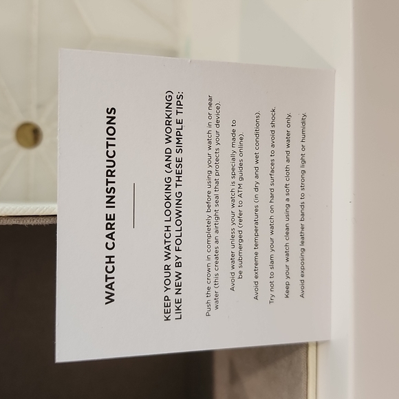 Michael Kors Jewelry Box - Picture 6 of 7